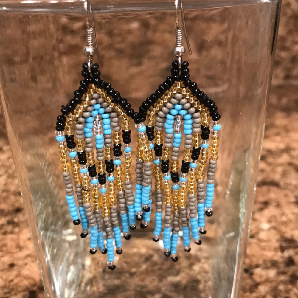 BEADED HANDMADE EARRINGS FROM COLOMBIA
